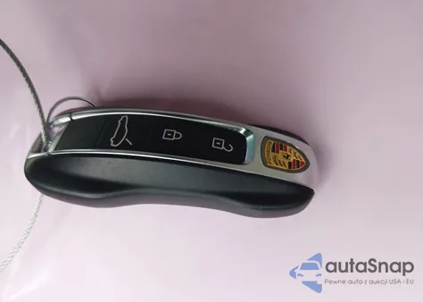 2019 Porsche Panamera 4S из США, поврежденный, VIN WP0AB2A74KL128183